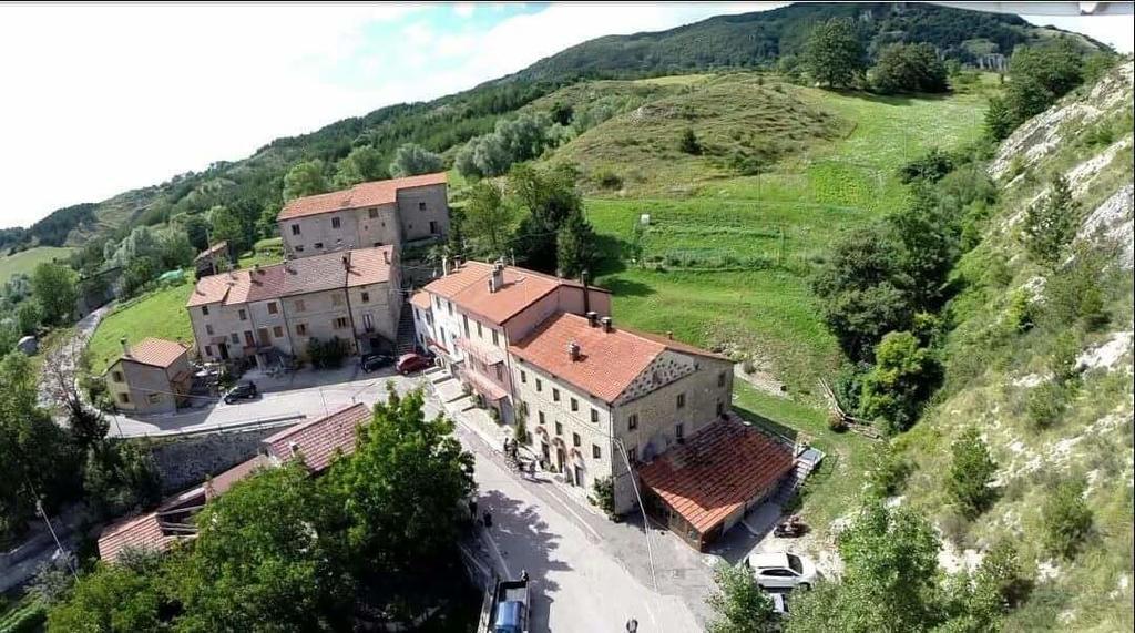 Locanda Di Federico Balze Buitenkant foto